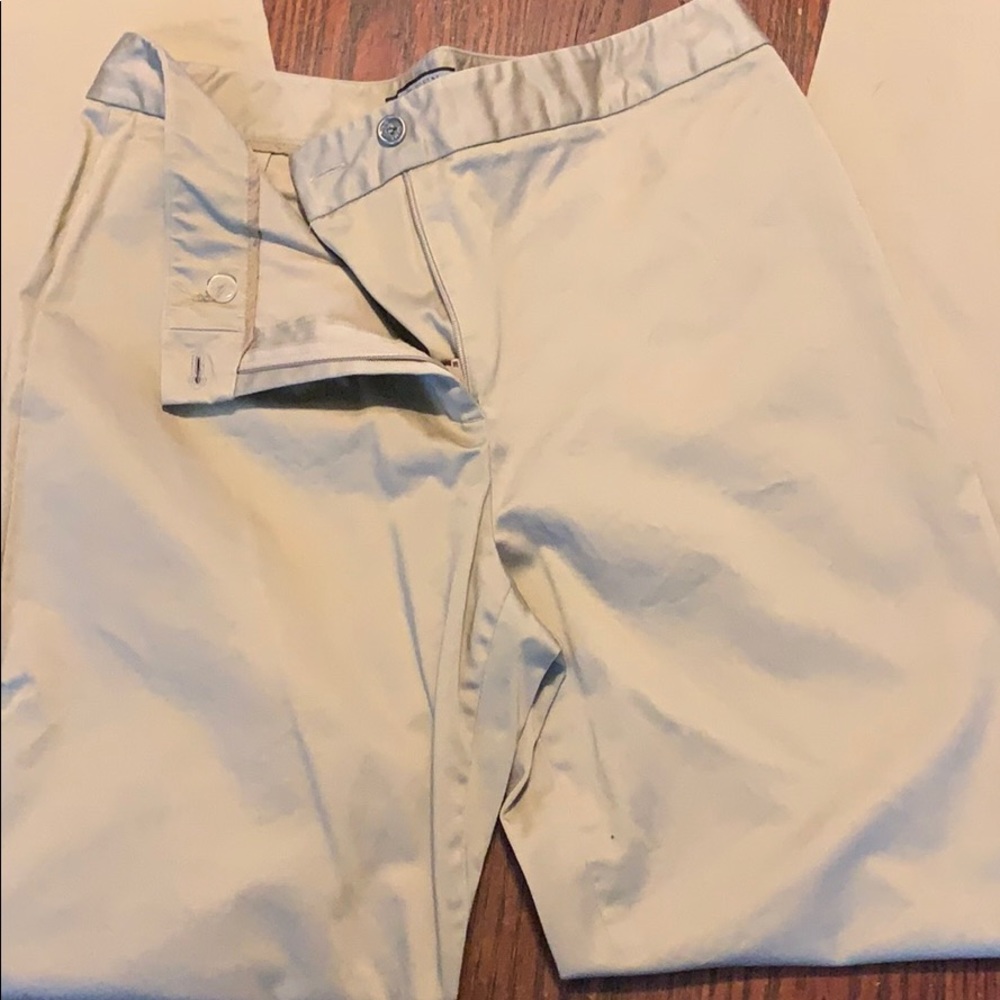 Anne Klein  Tan pants no pockets